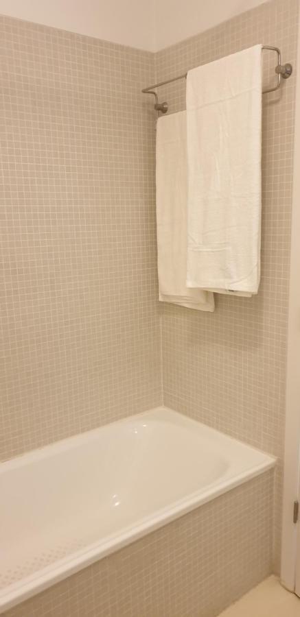리스본 5Min Walk From Subway Station & Free Parking 아파트 외부 사진